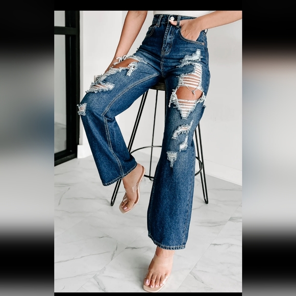 Nanamacs Wide Leg Jeans - Picture 2 of 6